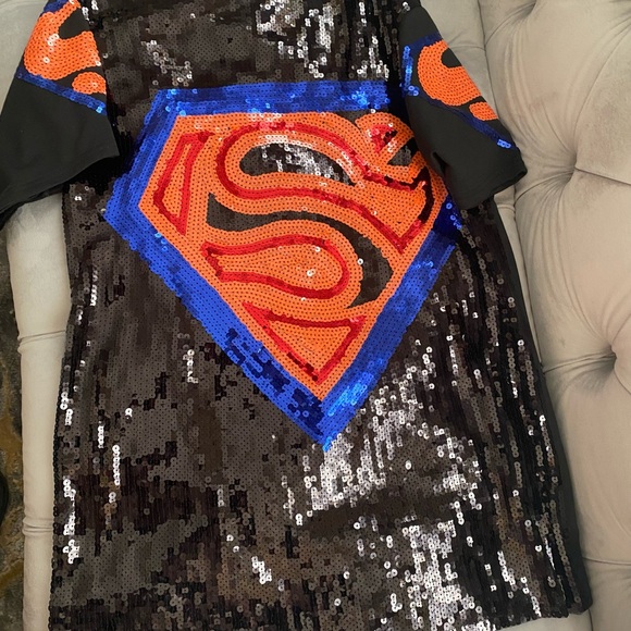 Black sequins Superman t-shirt dress! One size fits all - Picture 2 of 4